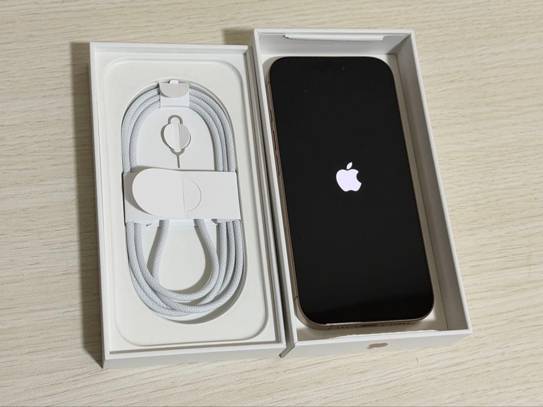 【美品】iPhone 16pro デザートチタニウム128GB iPhone 16 Pro 128GB - デザートチタニウム（SIMフリー）[整備済製品
