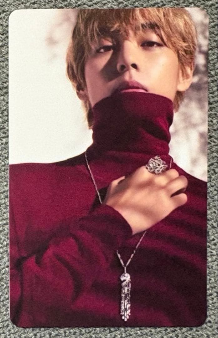 V テヒョン テテ BTS トレカ カード 防弾少年団 - メルカリ