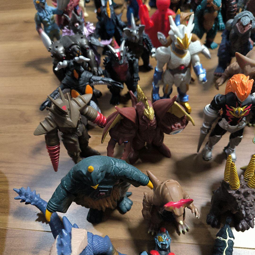 ウルトラマン ソフビ怪獣まとめ売り DXギンガスパーク