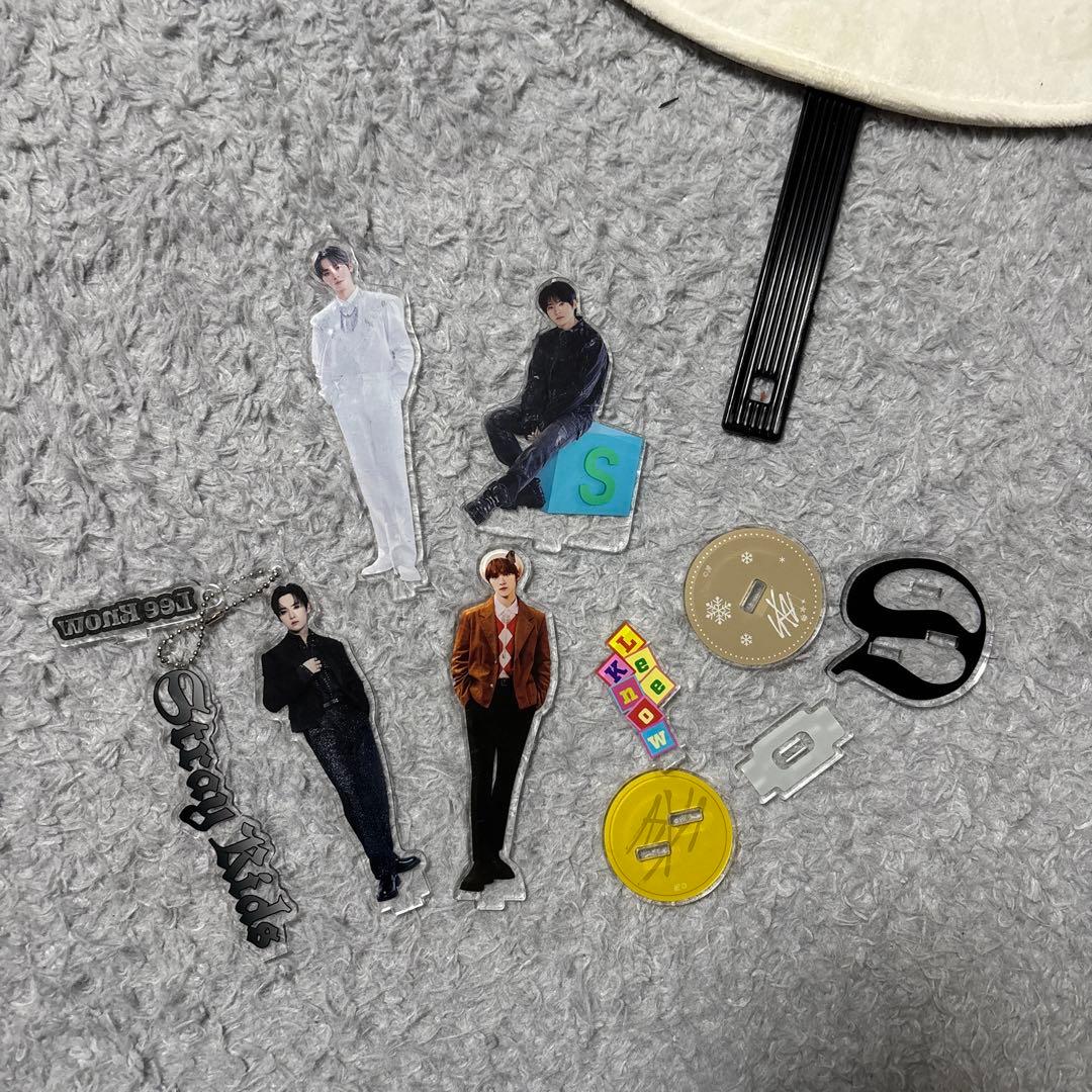 スキズ リノ グッズ まとめ売り - メルカリ