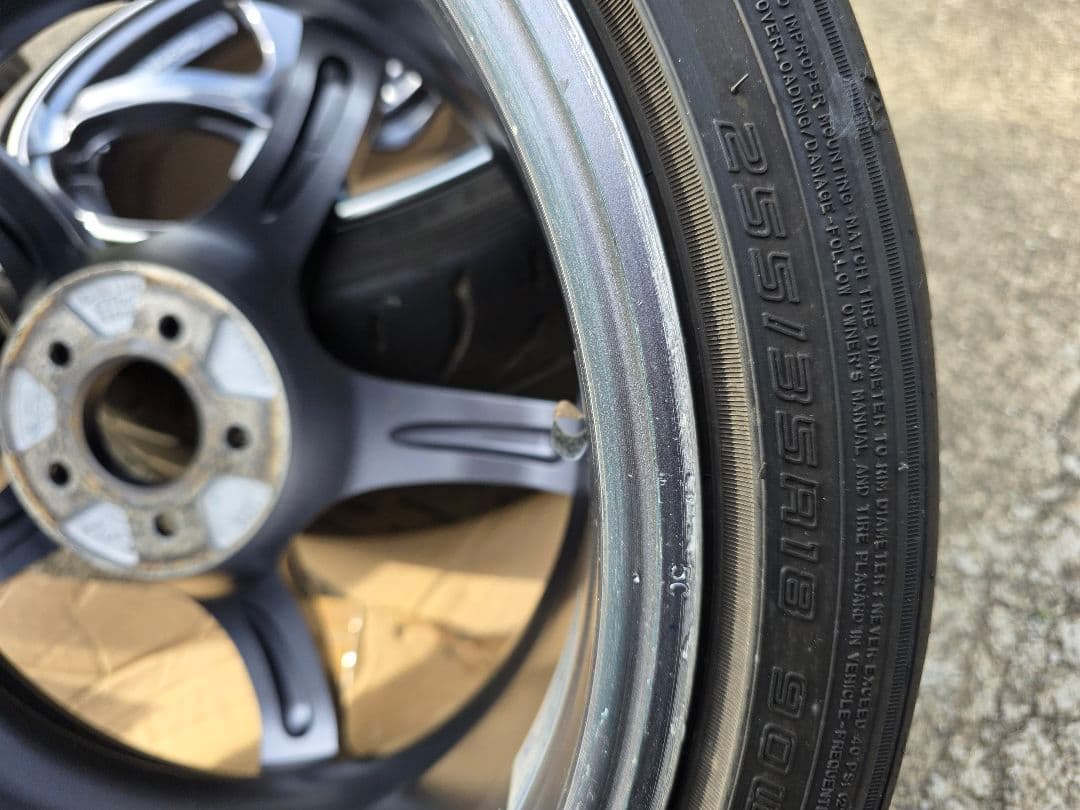 ADVAN TC-4 18インチ 9.5J +45 PCD100 5H