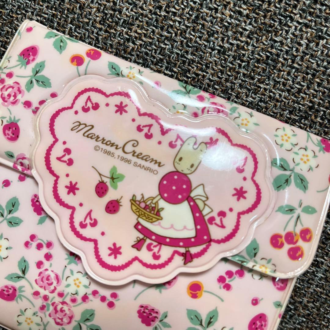 大人気！】マロンクリーム 財布 平成 レトロ ビニール お財布 サンリオ