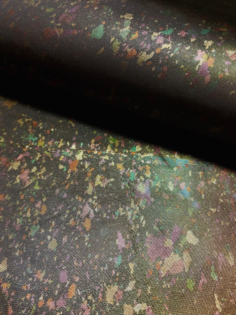 袋帯 螺鈿 金彩 刺繍 花唐草文様 お太鼓柄 - メルカリ