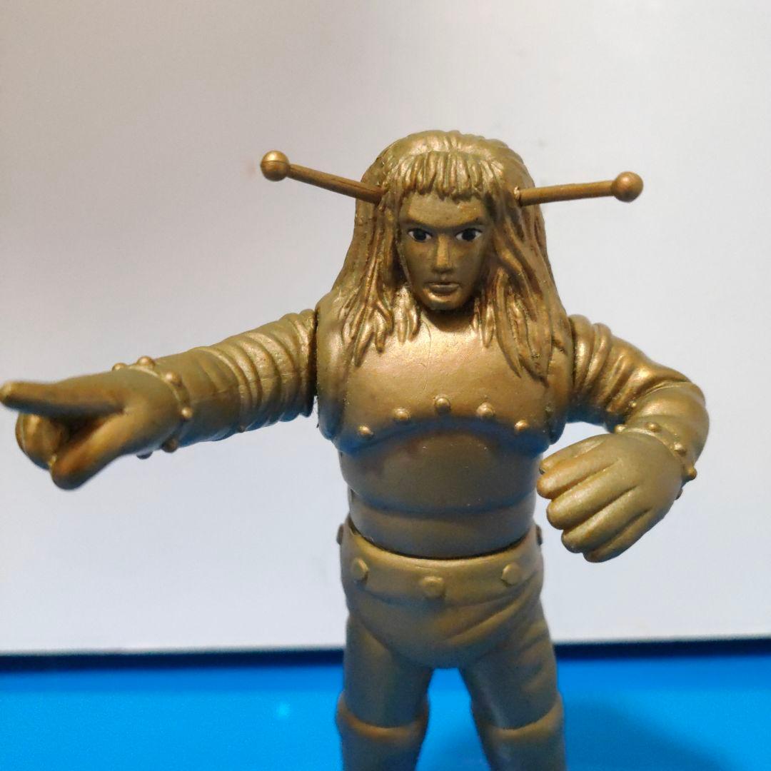 マグマ大使フィギュア☆約12センチ - メルカリ