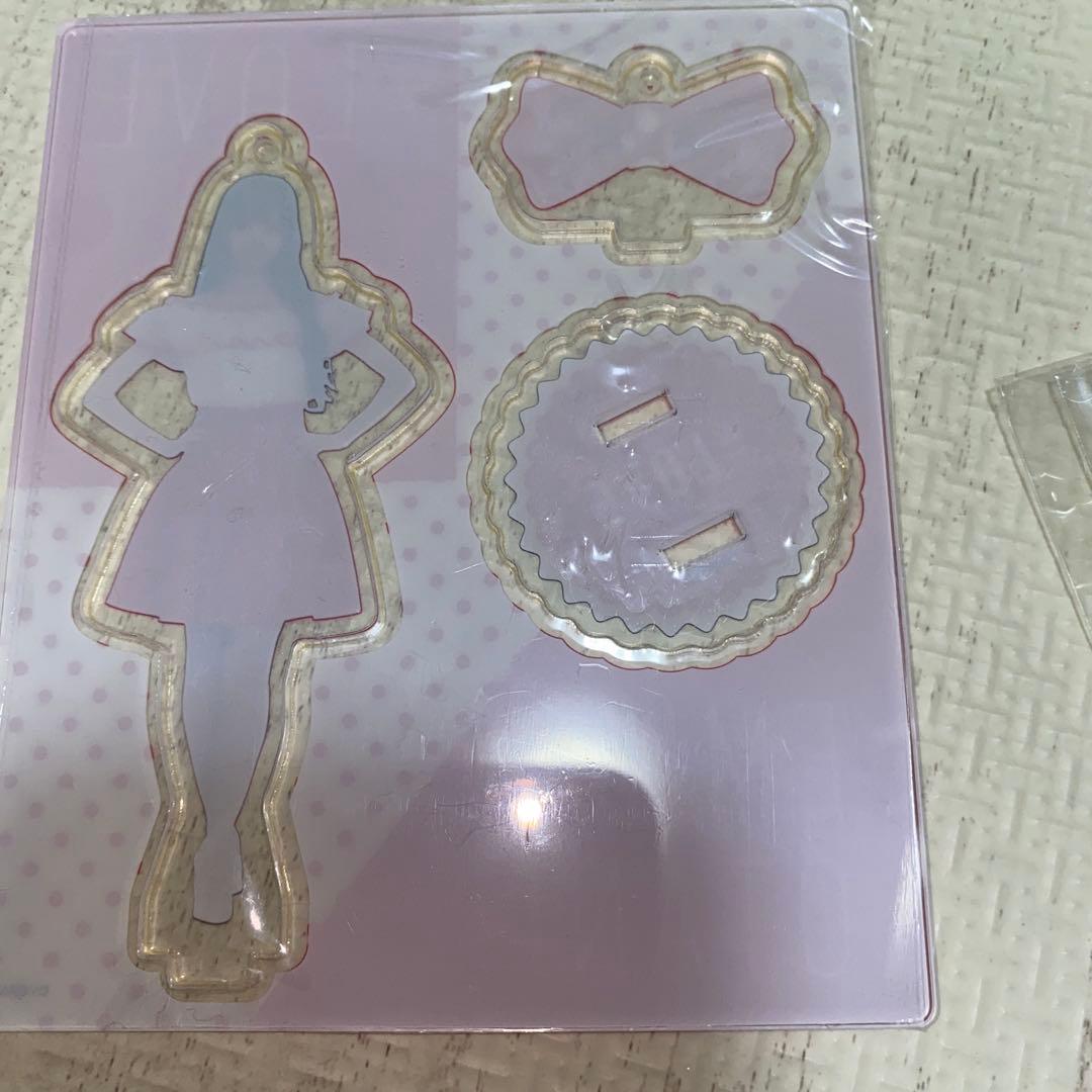 大谷映美里 アクリルスタンド おまけ付き - メルカリ