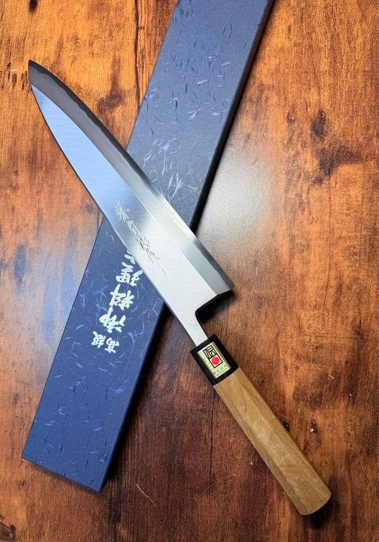 堺打刃物】身卸 出刃 白ニ鋼 包丁 9寸 水牛八角柄 - メルカリ