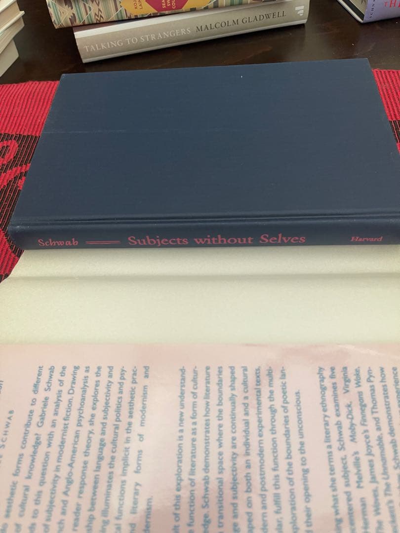 洋書 Subjects without Selves Gabriele Schwab