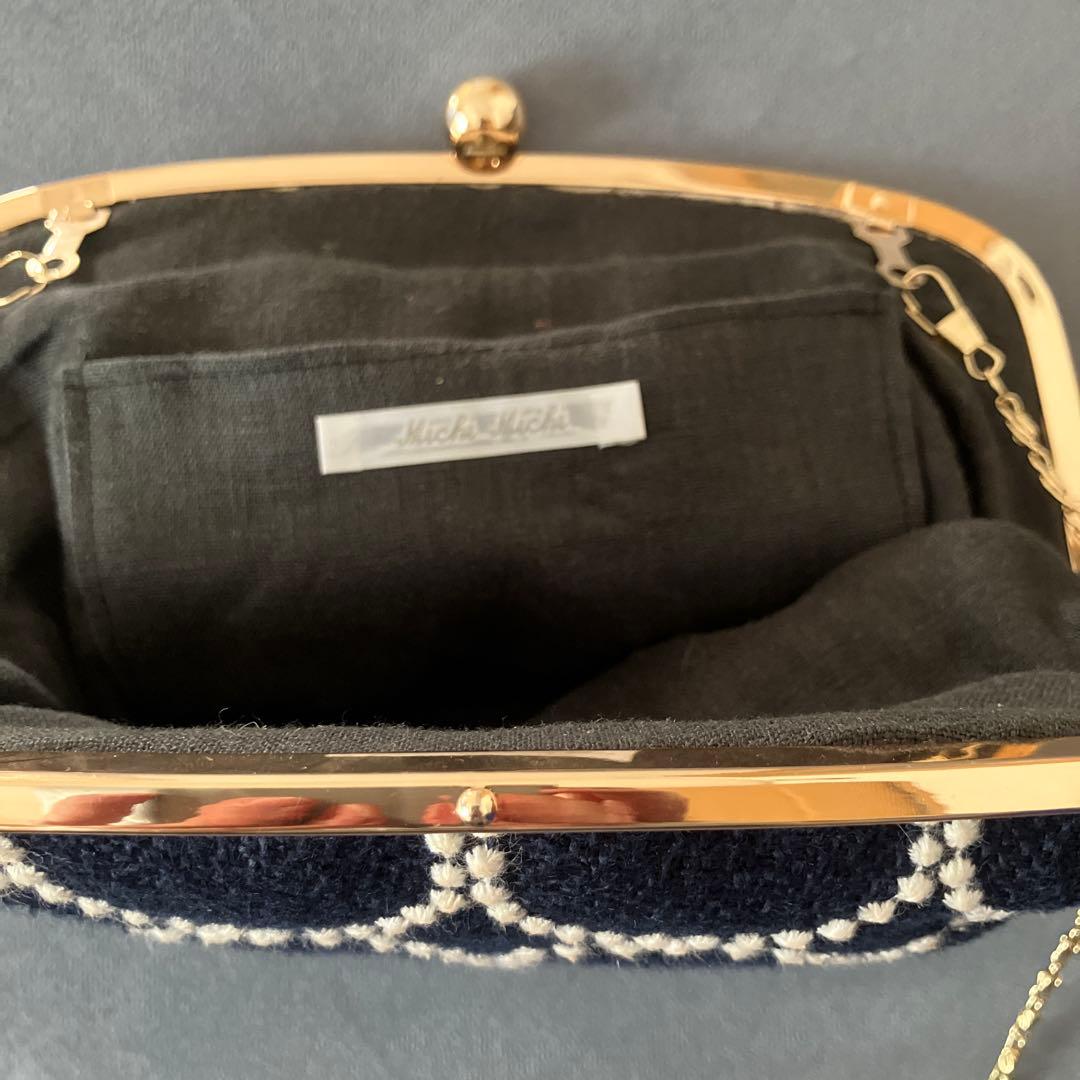 ミナペルホネン がま口バッグ ネイビーとホワイト - メルカリ