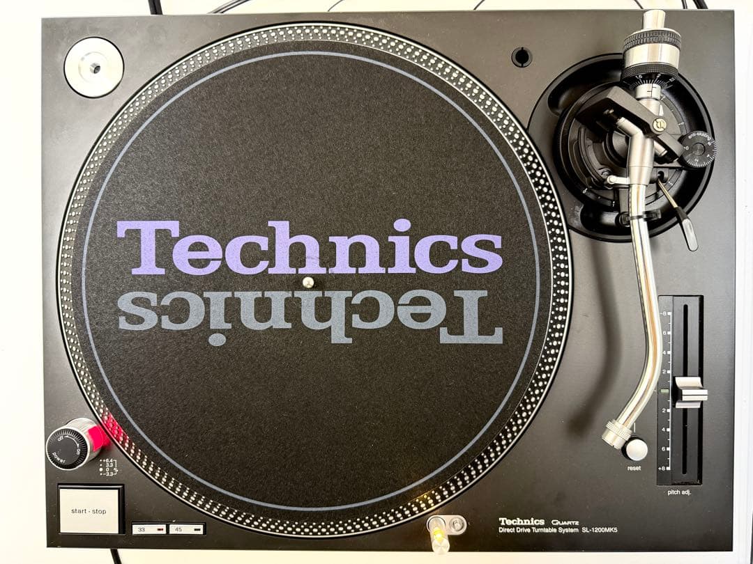 送料込み 美品 SL-1200MK5 ブラック テクニクス ターンテーブル① 中古品】Technics/ターンテーブル/SL1200MK5 S-B○純正カートリッジ