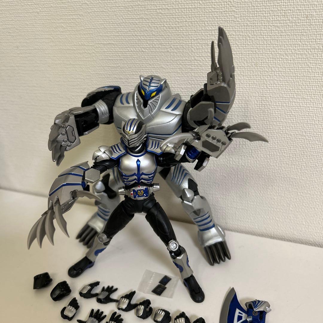 S.H.figuarts フィギュアーツ 仮面ライダータイガ ミラーモンスター付