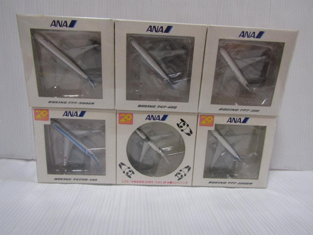 A1432 ANA　中国就航２０周年　1/1000モデル　６機入 中国飛機租賃、ANAホールディングスとA320を1機契約 バニラエア向け