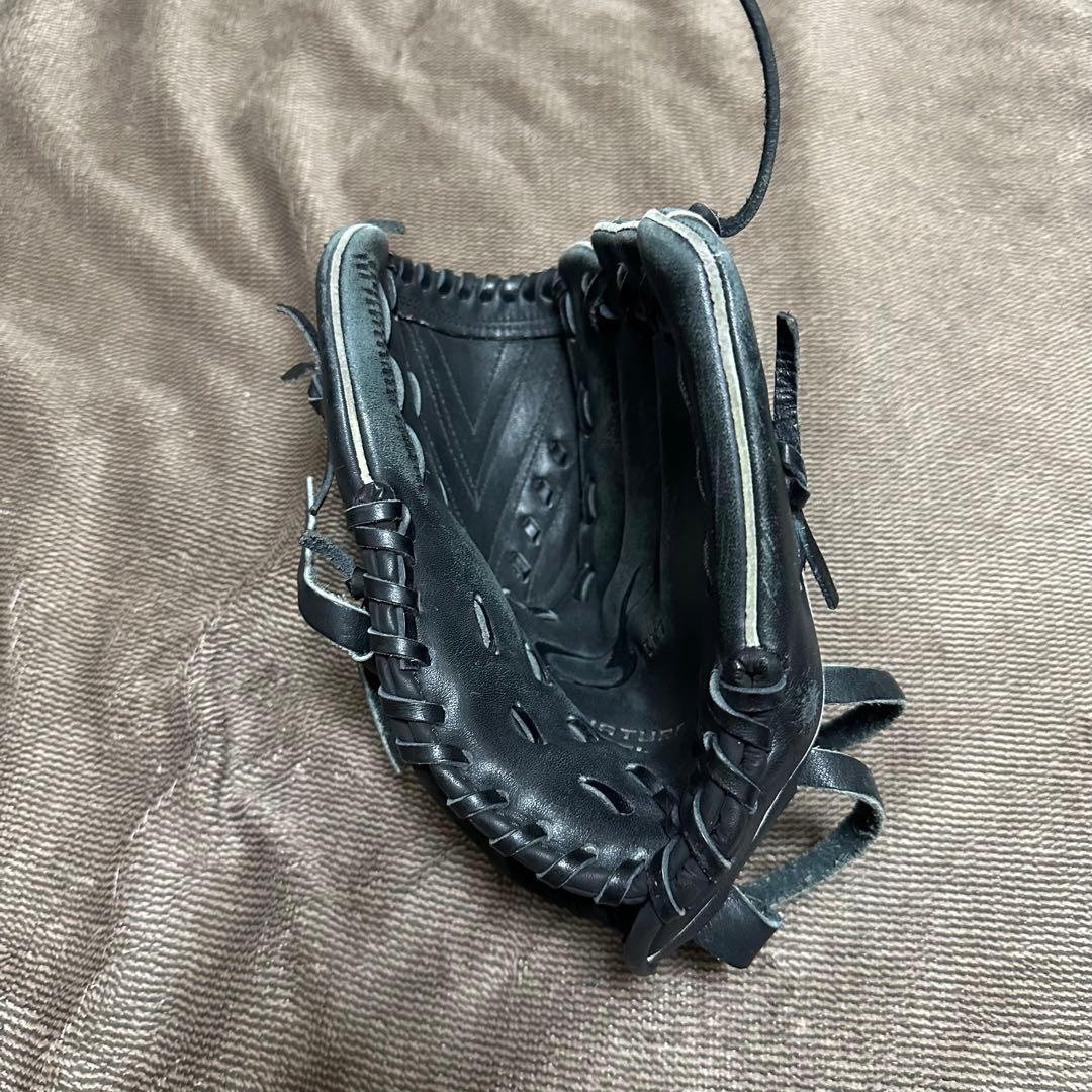 美品】野球グローブ ジュニア用 投手用 ダルビッシュモデル 少年野球
