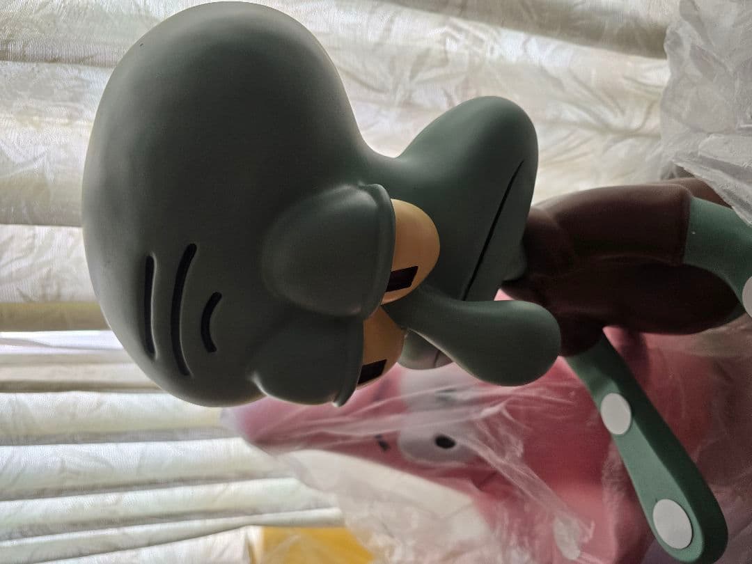 キャラクターサイドテーブル - メルカリ