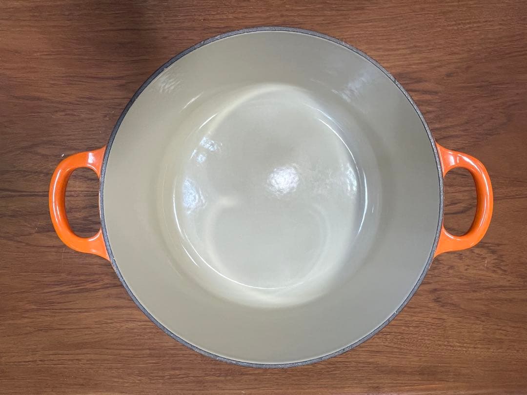LE CREUSET ル・クルーゼ　ココットロンド26cm／5.4ℓ オレンジ