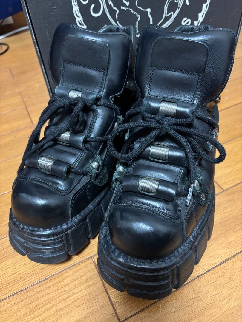 NEW ROCK　215　メタルパーツ　厚底　ブーツ　サイバー　グランジ　42 NEW ROCK 215 メタルパーツ 厚底 ブーツ サイバー グランジ 42 - メルカリ