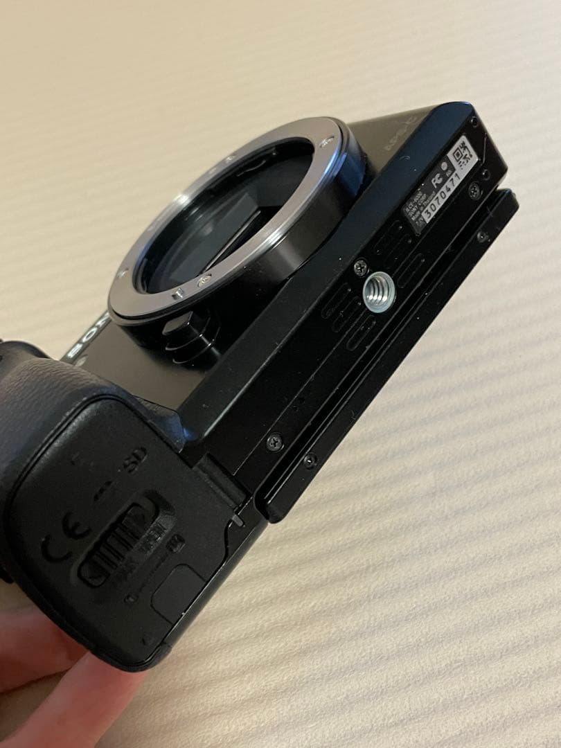 SONY α6000 ILCE-6000 動作確認済【総ショット数1557】 - メルカリ