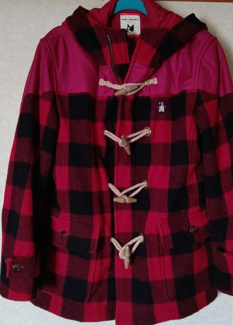 カールヘルム ダッフルコート 赤黒チェック KARL HELMUT（カールヘルム）の「デニムダッフルコート（ダッフル