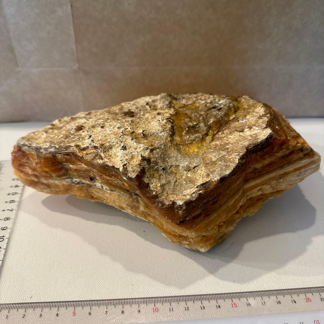 然別オパール 北海道石 蛍光オパール約3200g - メルカリ