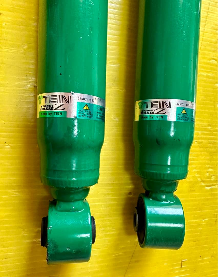 日産キューブ Z12 TEIN グリーンサスペンションキット - メルカリ