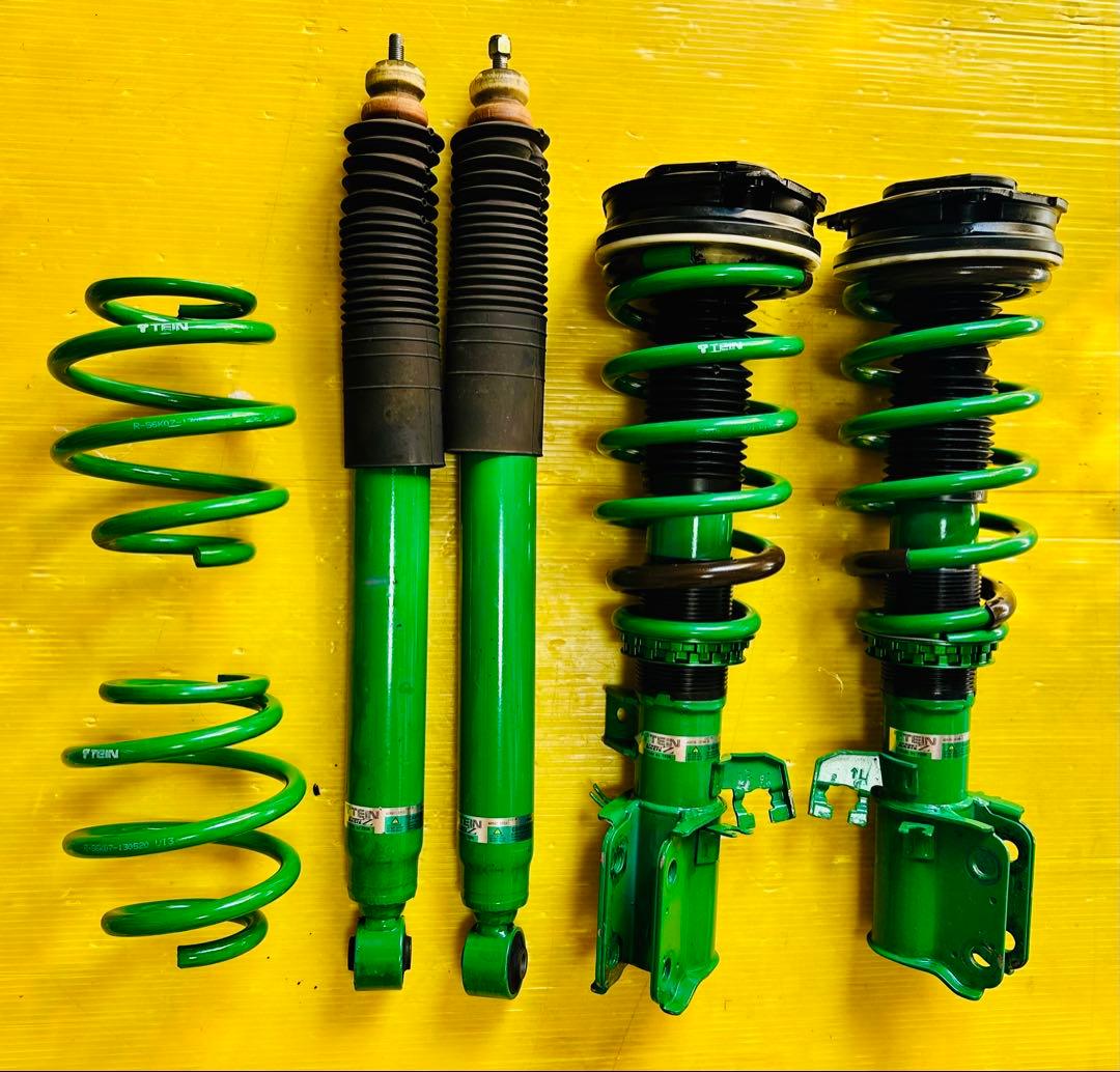 日産キューブ Z12 TEIN グリーンサスペンションキット - メルカリ