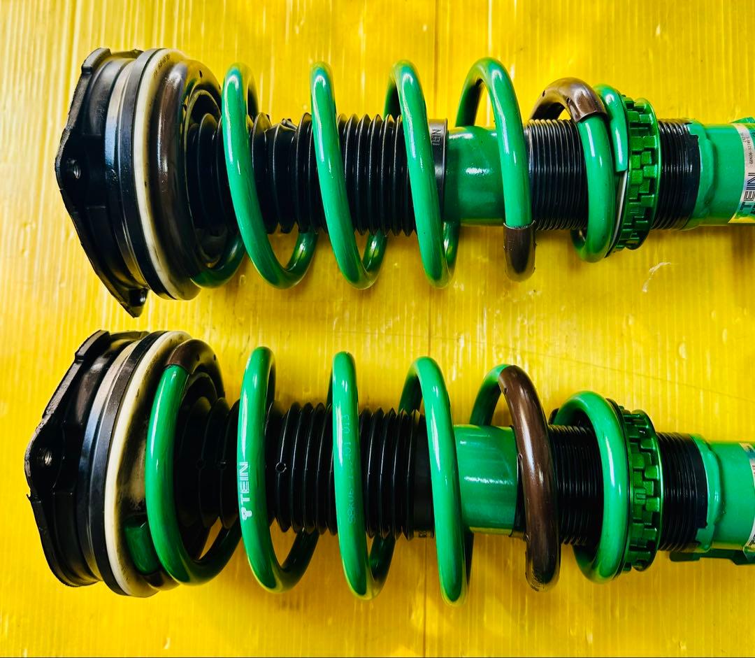 日産キューブ Z12 TEIN グリーンサスペンションキット - メルカリ