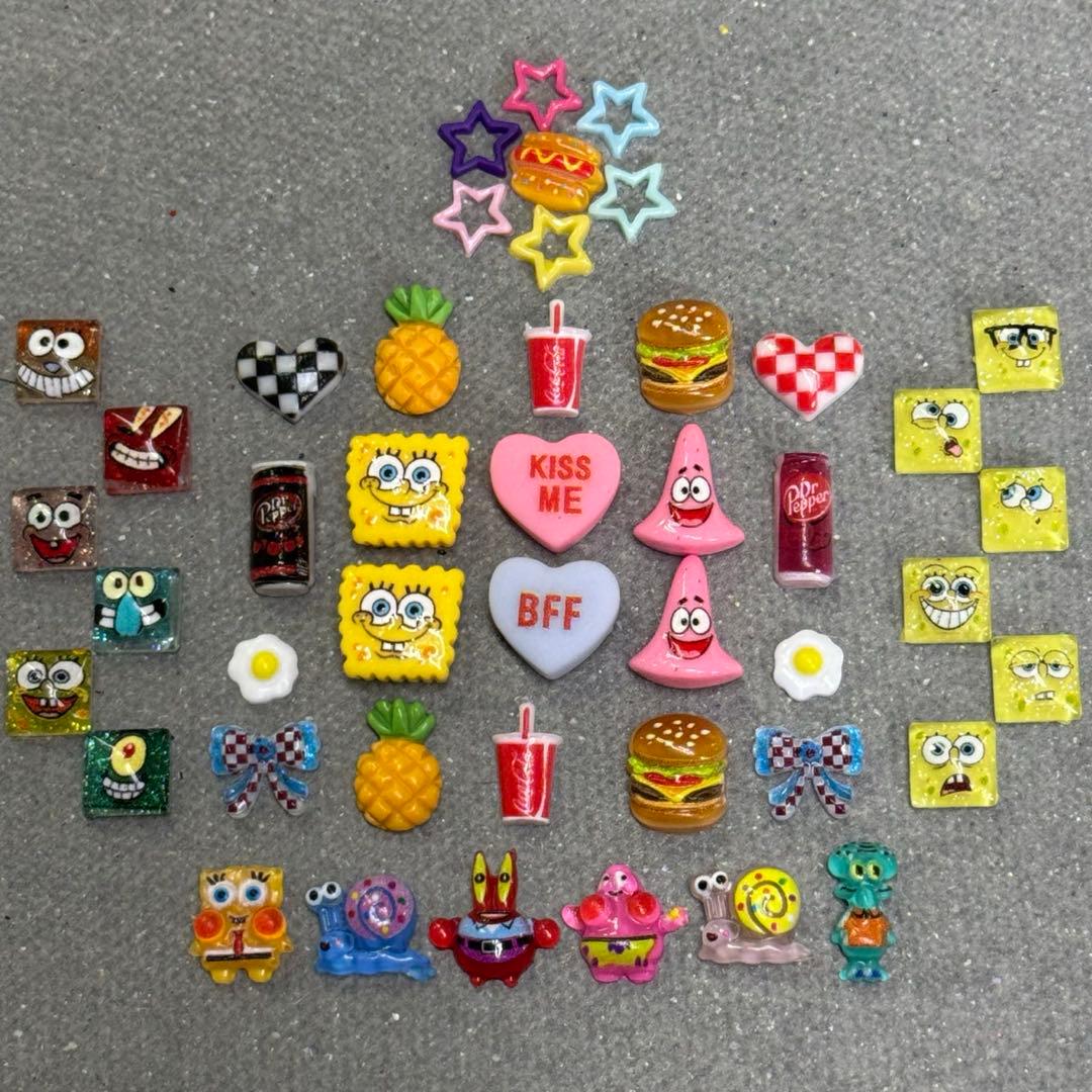 スポンジボブ ネイルパーツセット - メルカリ
