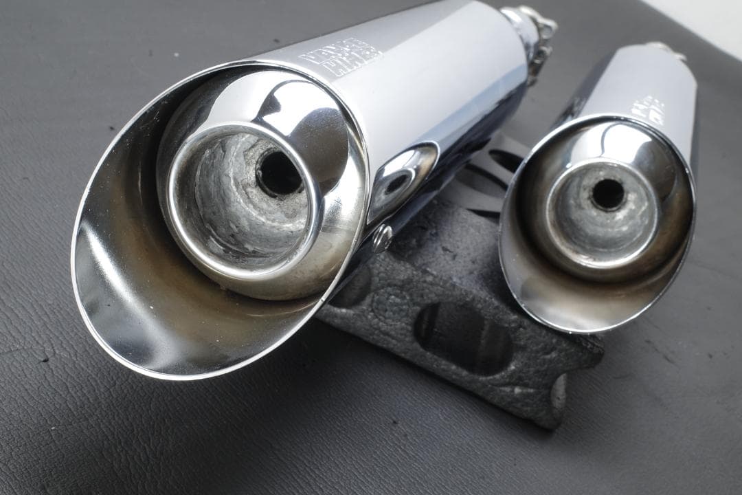 ドラッグスター1100 バンス＆ハインズ スリップオン マフラー - メルカリ