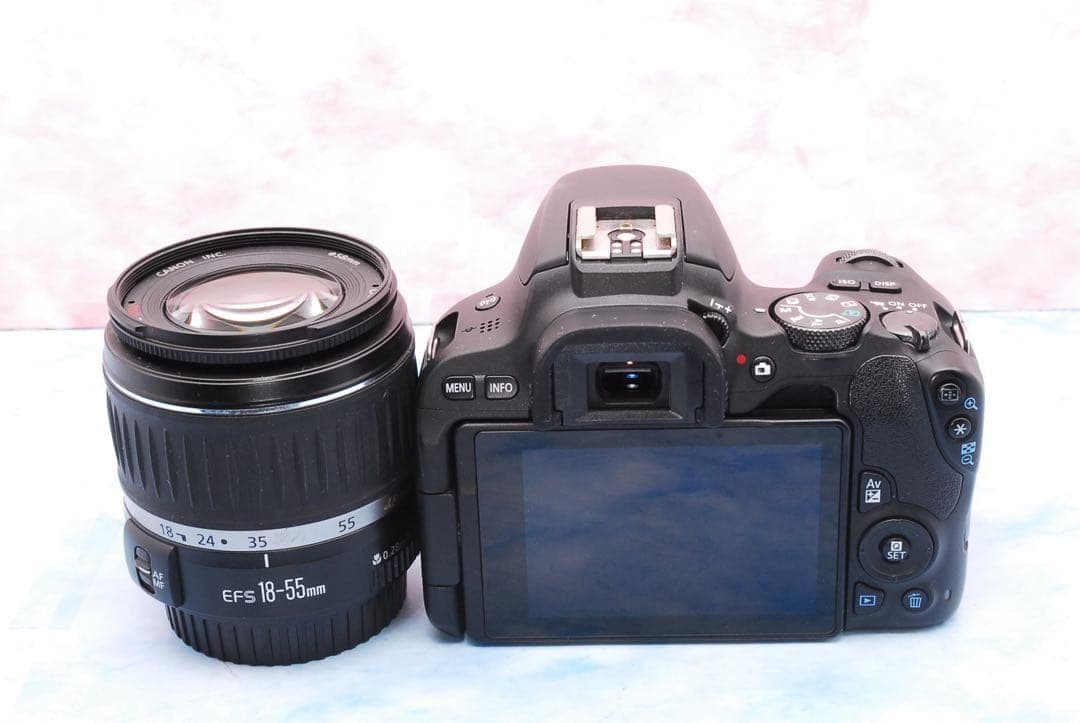 Canon kiss X9✨スマホ転送OK✨一眼レフカメラ✨バッグ付！ - メルカリ