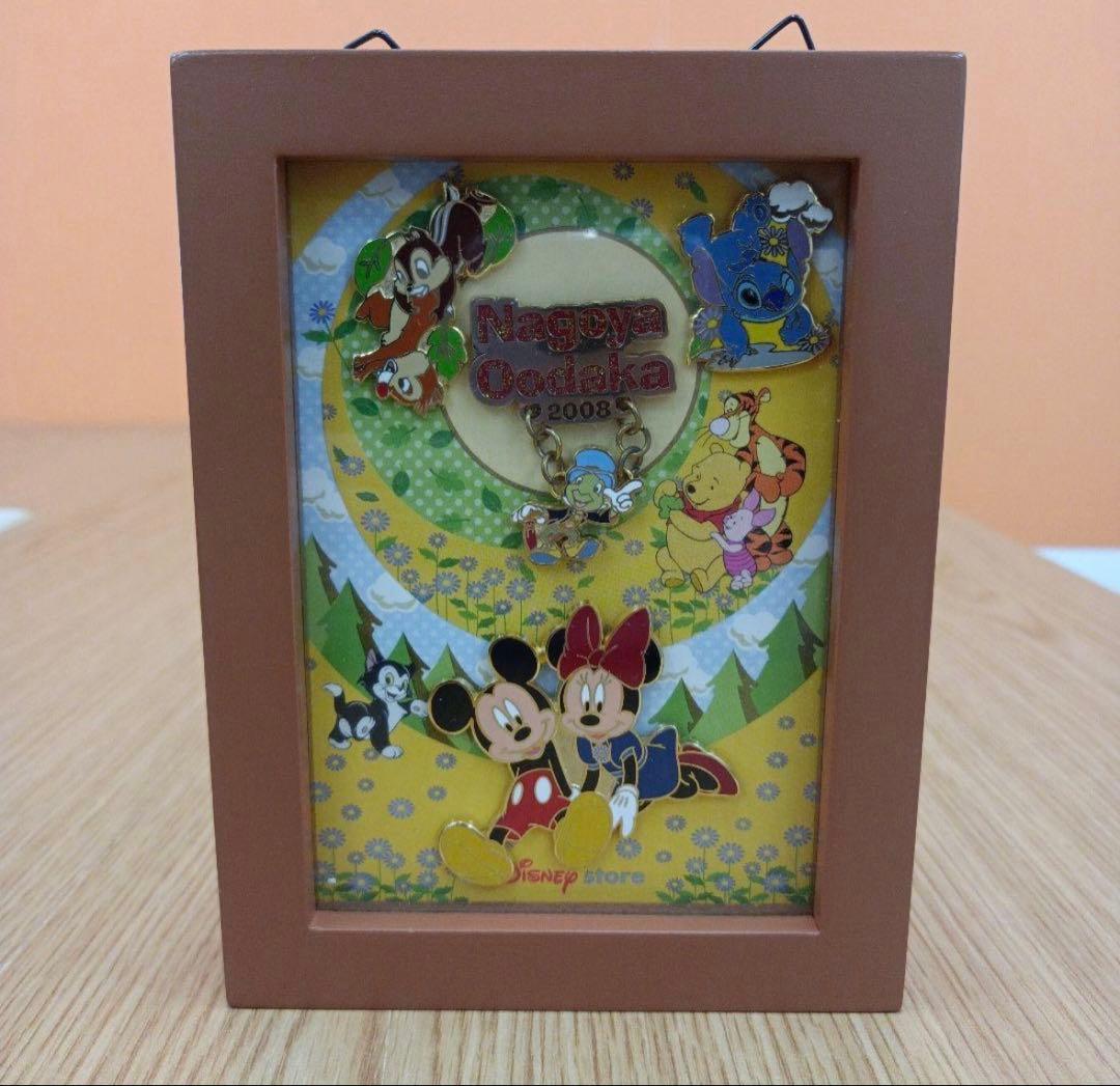 希少・激レア】限定300点 ディズニーストア ピンバッジ 2008 - メルカリ