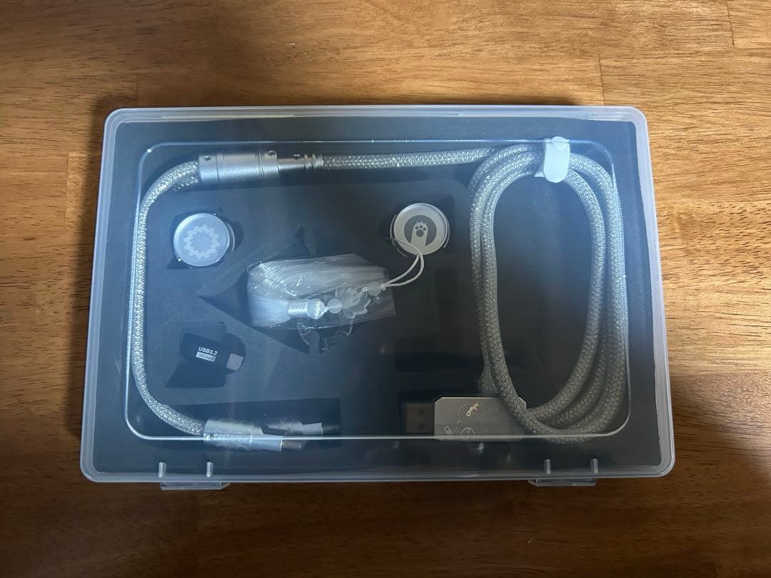 PCケーブル・コネクタ WINSHOP Split Dual 8K Gaming Cable WINSHOP Split Dual 8K Gaming Cable AM Edition