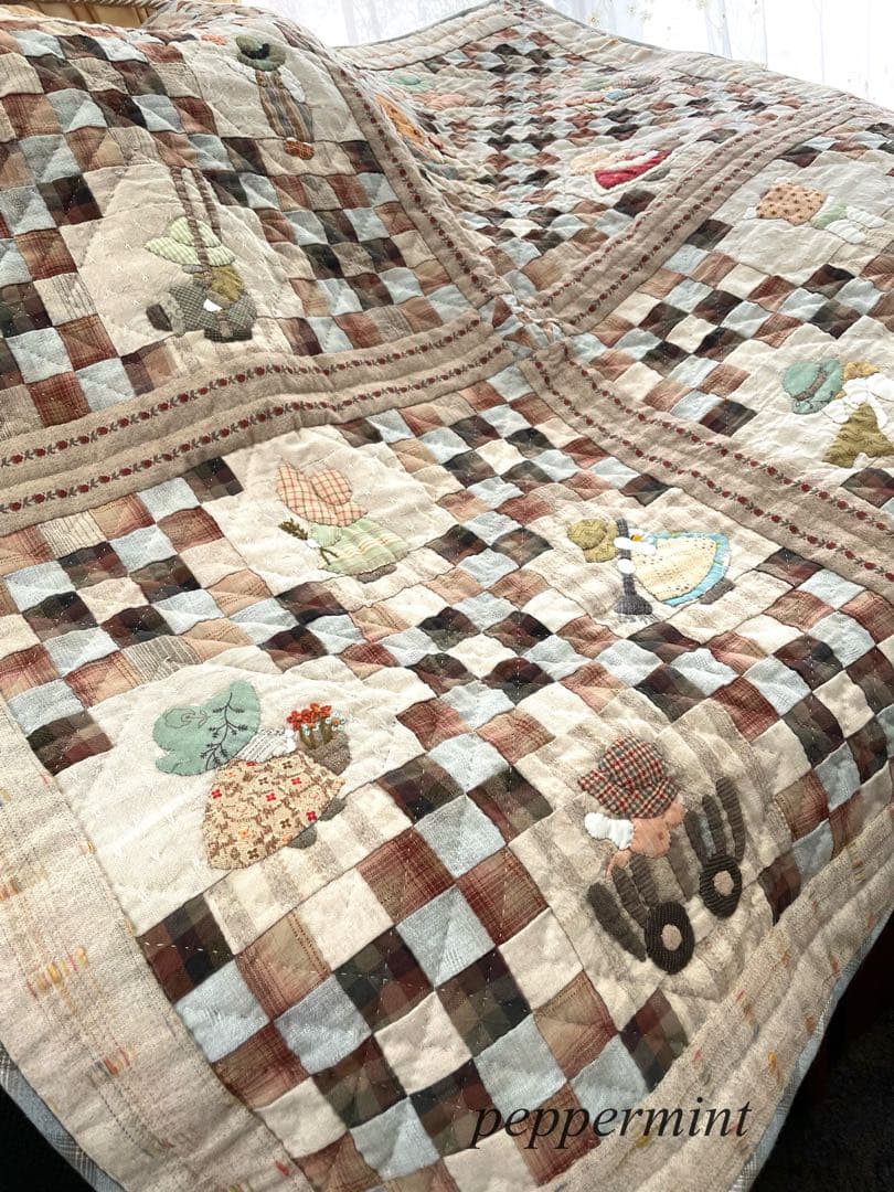 スーちゃんのタペストリー　パッチワークタペストリーパッチワークキルトタペストリー 楽天市場】パッチワークキット スーちゃんのタペストリー パッチワーク