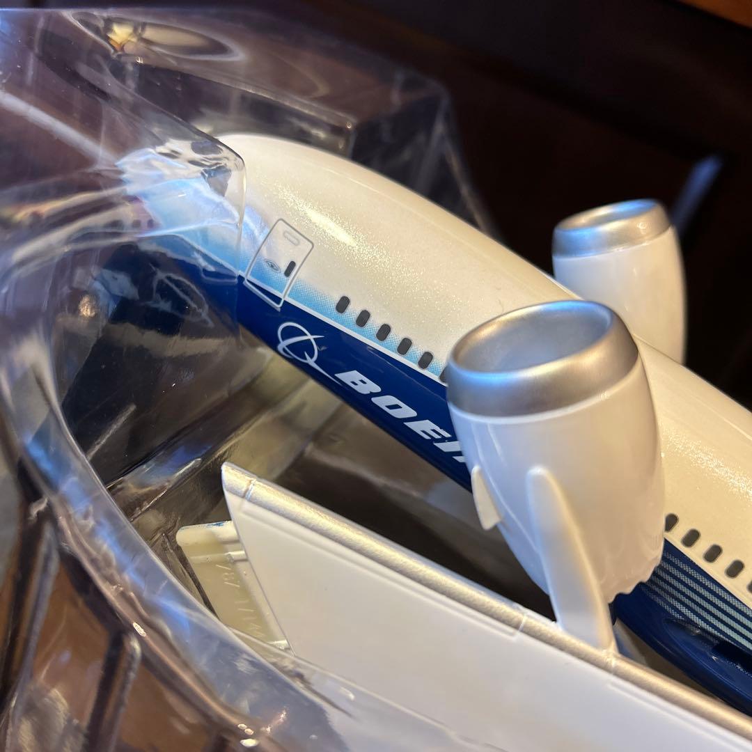 PACMIN パックミン｜B787-8 ハウスカラー 1/144 飛行機模型 - メルカリ