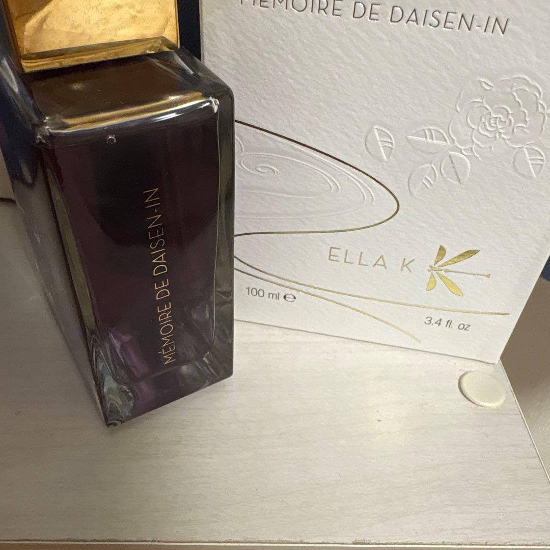 ELLA K（エラケイ） メモワールドダイセンイン