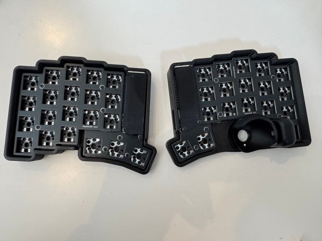 s*n様 keyball39 黒仕様 完成品 動作確認済 TRRSメタルケーブル