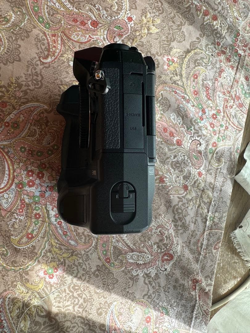 Olympus om-d e-m1x シャッター6350回 - メルカリ