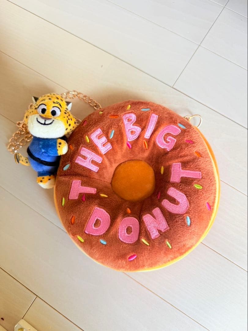 ズートピア クロウハウザー ポシェット ZOOTOPIA FASHION - メルカリ