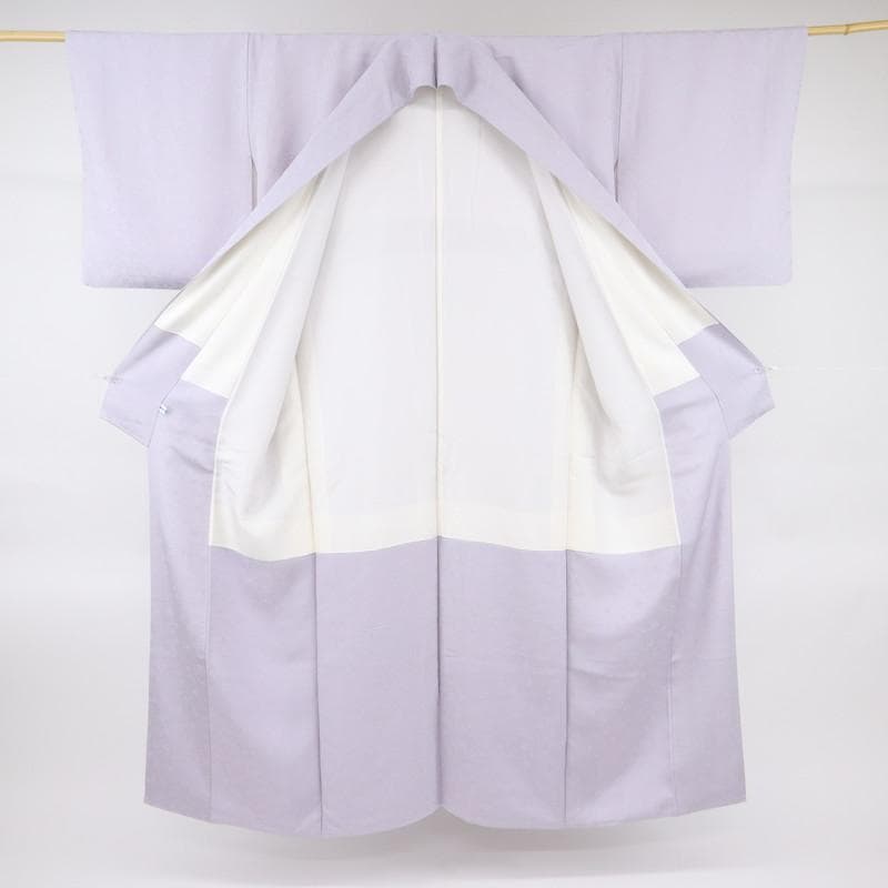 《長尺■色無地■牡丹鼠色◆細やか葡萄唐草地模様◆背紋有■袷正絹着物◆IP1-2》