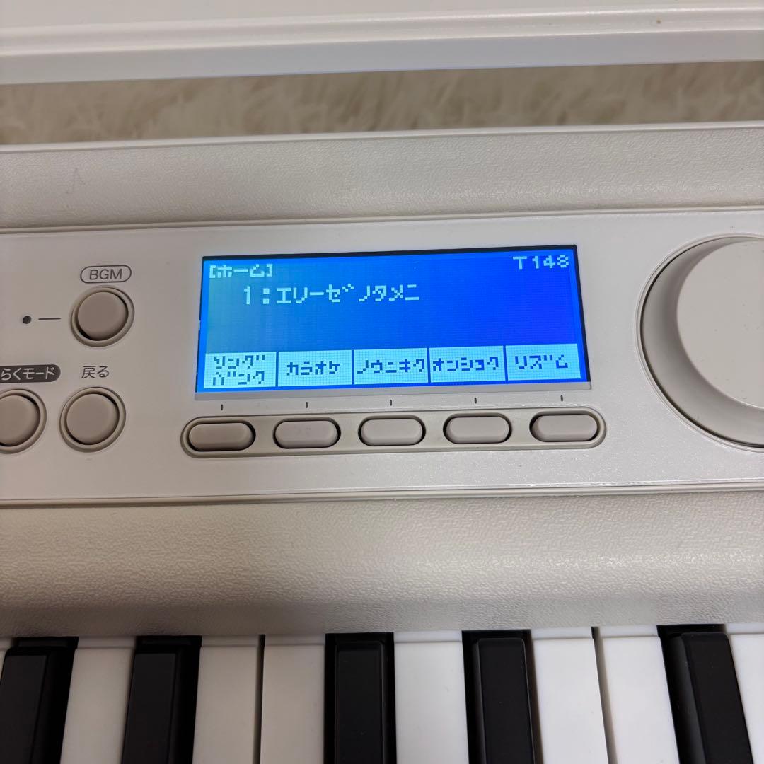 CASIO カシオ 電子キーボード 光ナビゲーション LK-526 - メルカリ