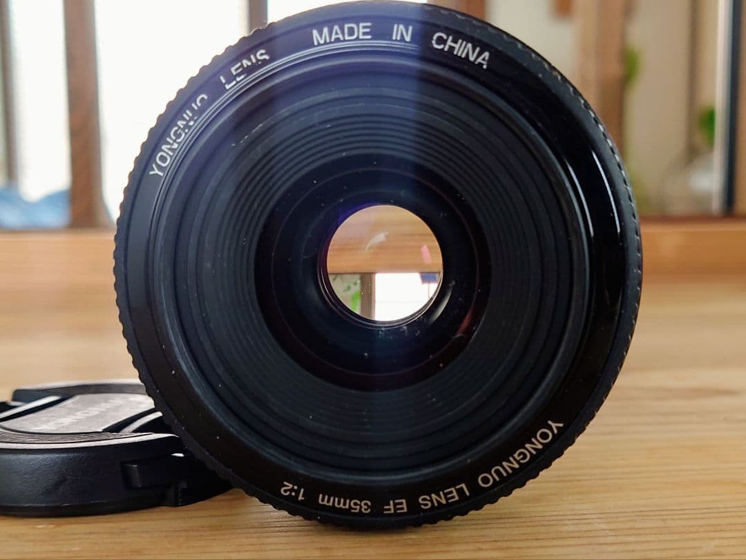 YONGNUO YN 35mm F2.0 単焦点レンズ オマケ付き レンズ(単焦点)
