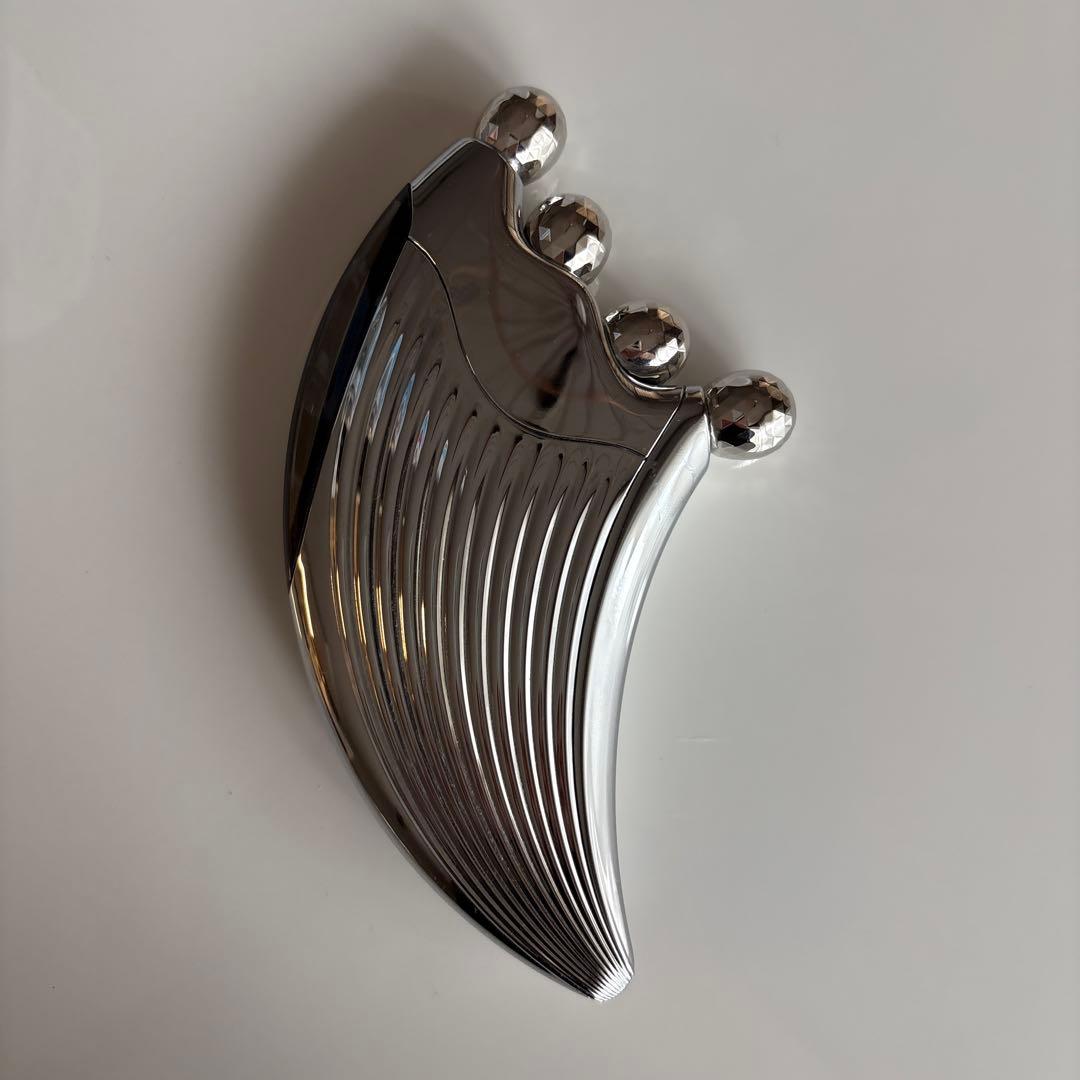 リファ ReFa 4 CAXA RAYリファフォーカッサレイ美顔器 リファフォーカッサ - ReFa 4 CAXA | 商品情報 | ReFa（リファ）公式