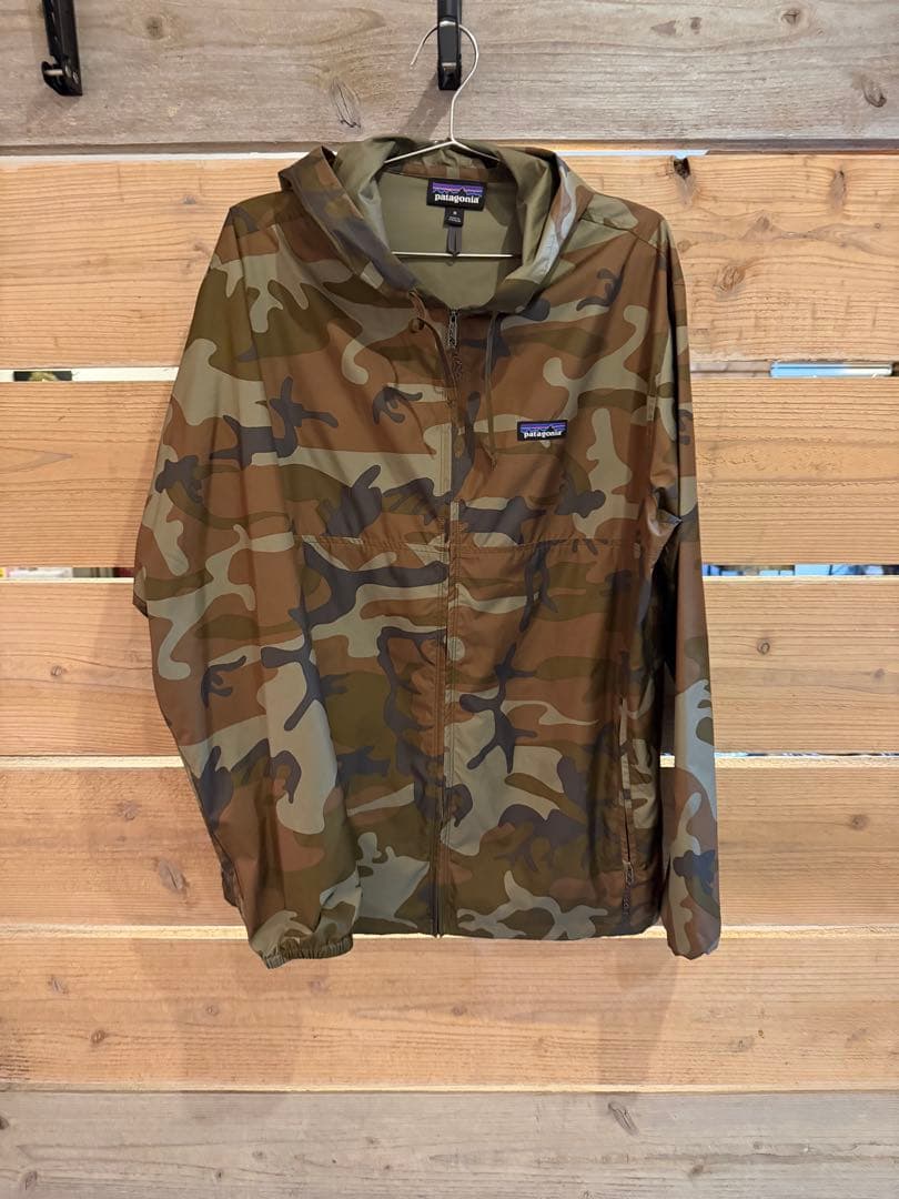 パタゴニア　カモフラージュ ナイロンジャケット M バギース　迷彩 新品 19年製 patagonia Mojave Trails Coaches Jacket 迷彩 L