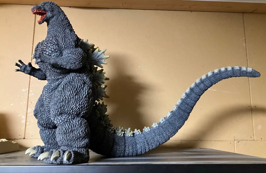ホライジング ゴジラ 1991 ゴジラvsキングギドラ 全高約40cm - メルカリ