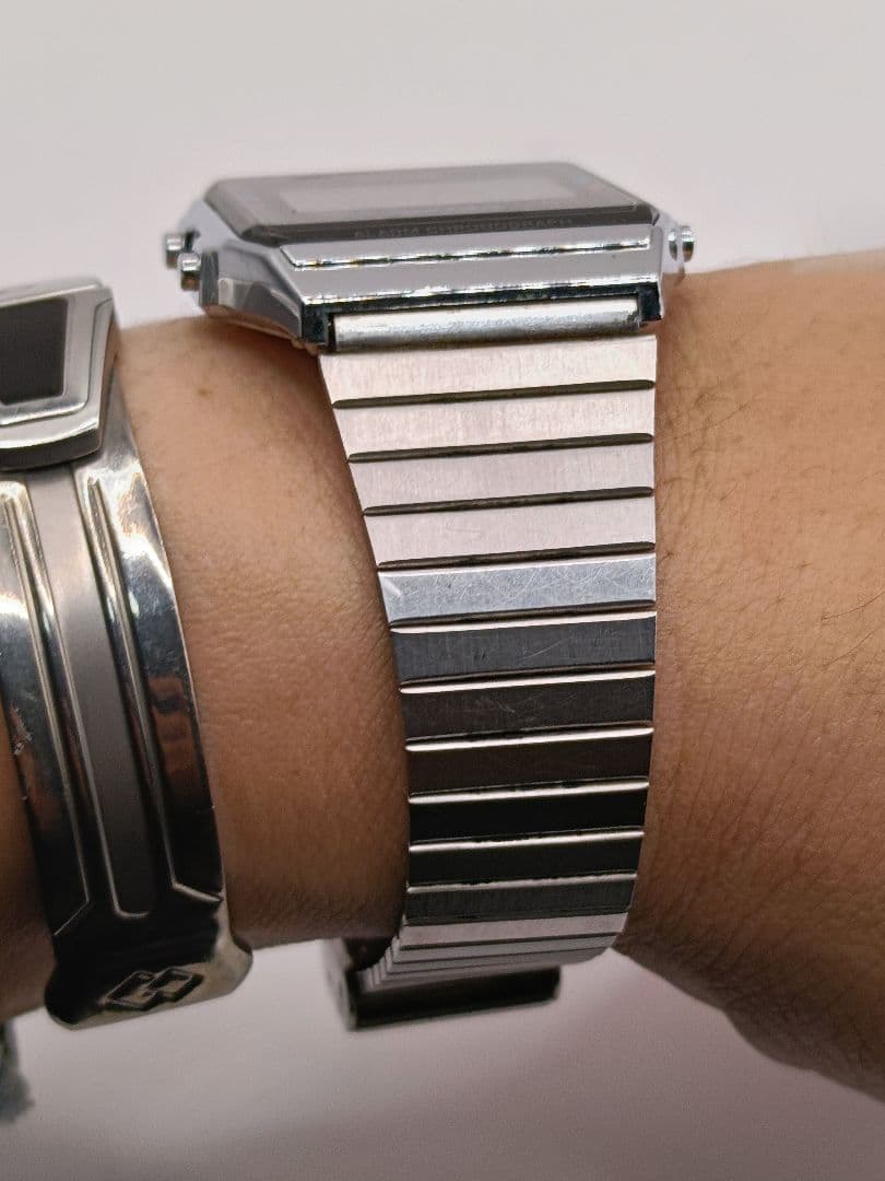 希少・当時物】CASIO A156W 豆電球ライト 稼働品 ヴィンテージ - メルカリ