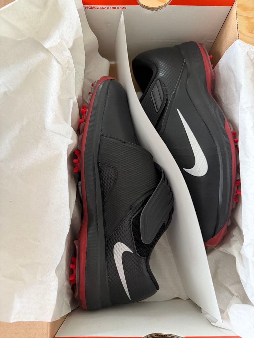 NIKE ゴルフシューズ　TW17 タイガー・ウッズがプロデュース！ ナイキの「攻めてる」新シューズ