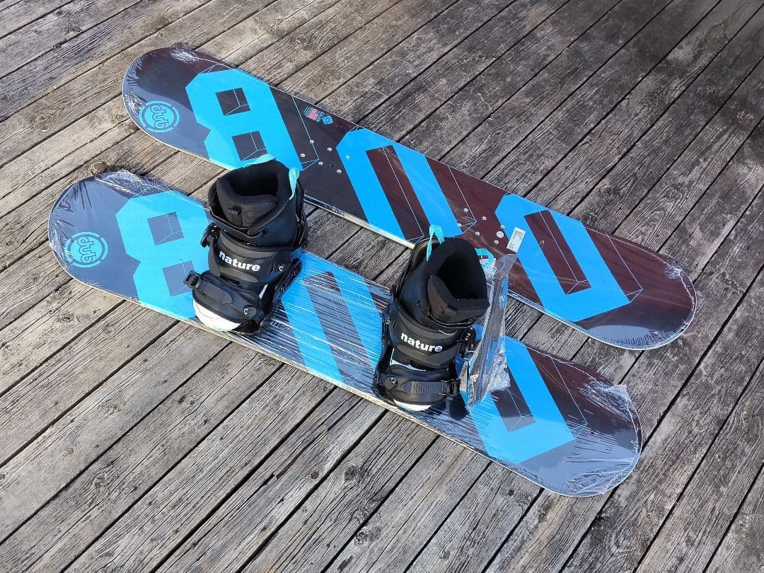 新品子供用スノーボード4点セット DUB 108 & 118 ビン ブーツ 22