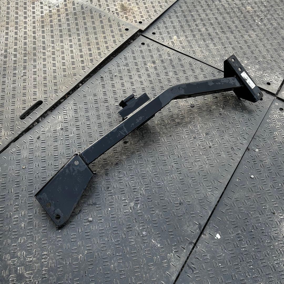 ドロータイト ヒッチメンバー ランクル100 - メルカリ