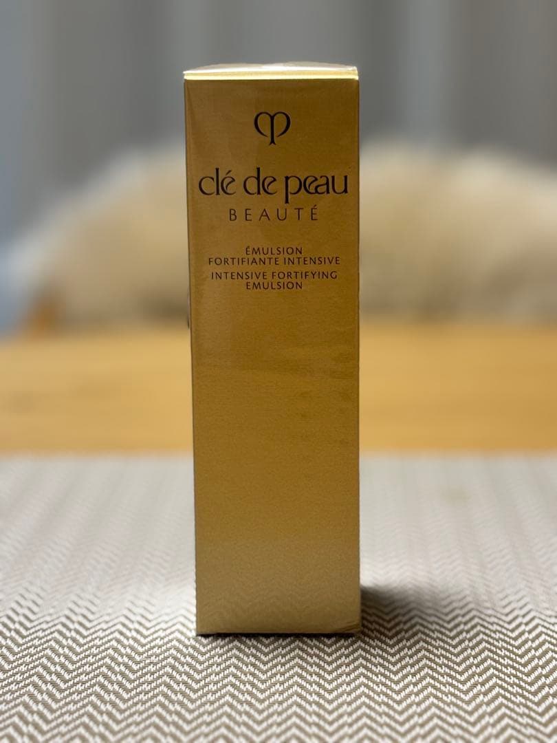 【新品】クレ・ド・ポー ボーテ エマルションアンタンシヴn 夜用乳液 125ml クレ・ド・ポー ボーテ / エマルションアンタンシヴnの公式商品情報