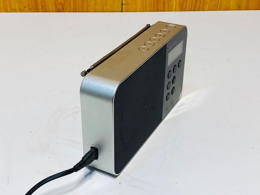 SONY FM/AMラジオNIKKEI 3バンドラジオ ICF-M780N - メルカリ