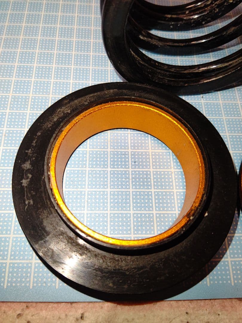 愛*ケ様 ヘルパースプリング H60-H20 2.8k ID62.5 2本SET