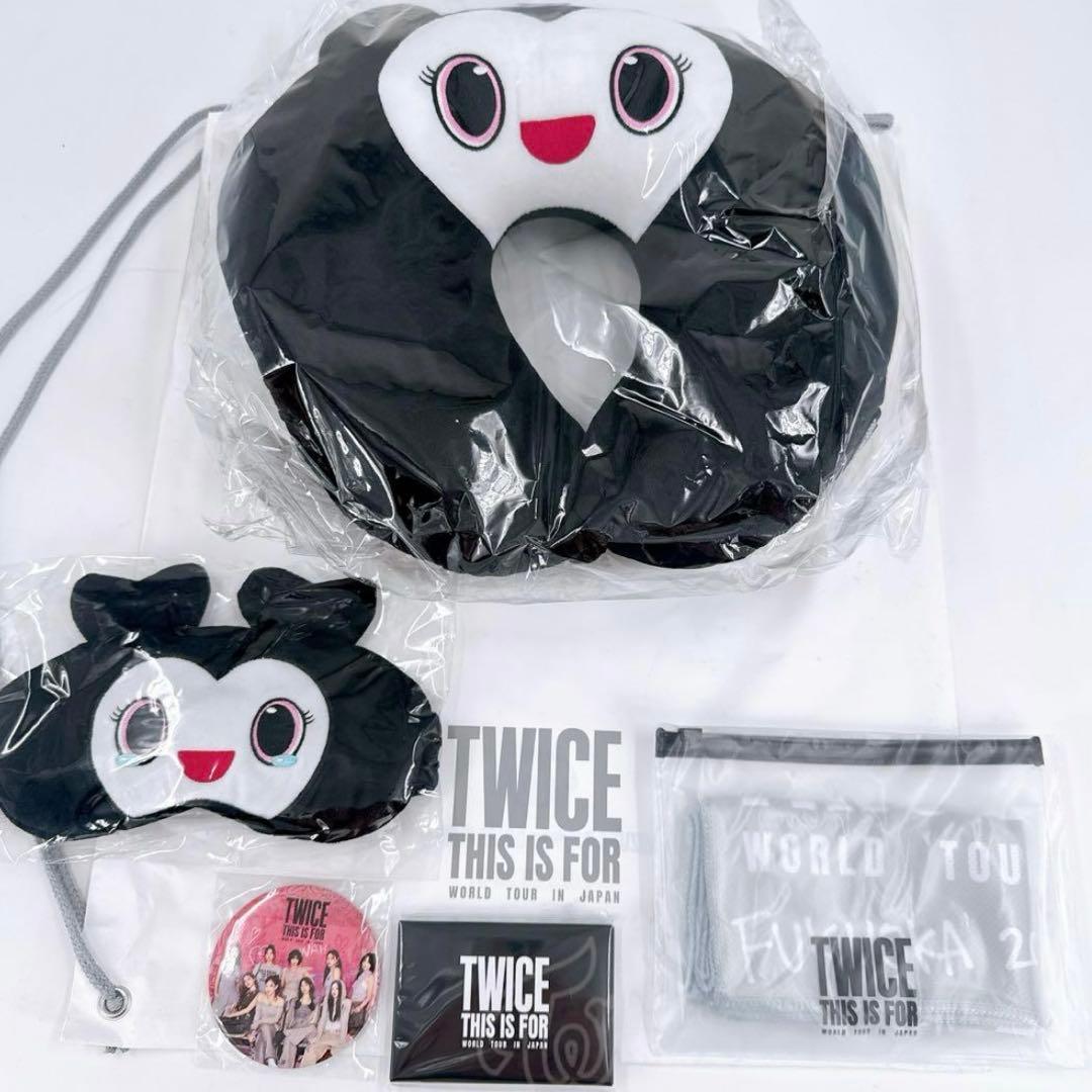 TWICE 福岡公演 アプグレ特典 アップグレード グッズ トレカ - メルカリ